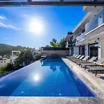 Elit 3 - Kalkan Willa *